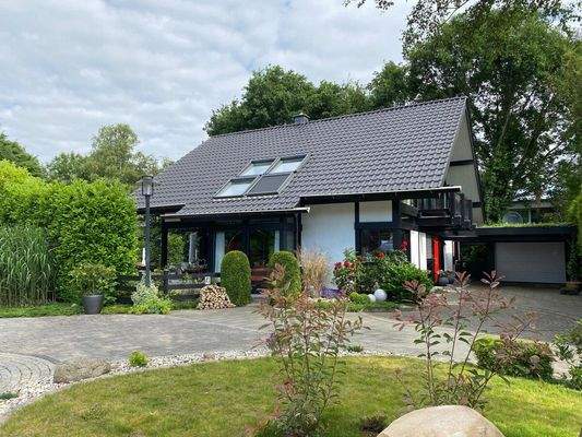 3 - Ansicht von der Garagenanlage