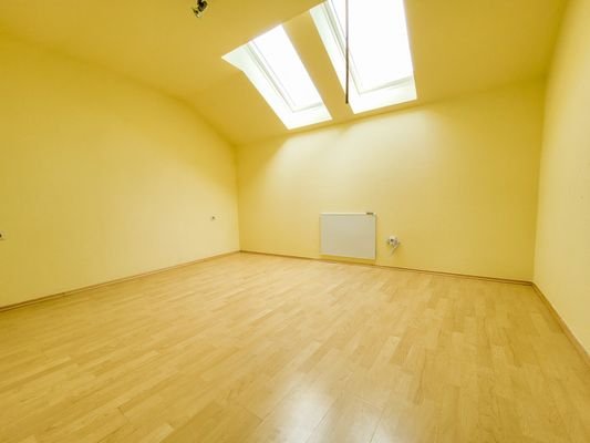 Schlafzimmer DG