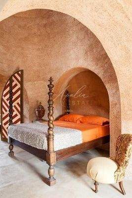 Trulli aus dem 17. Jahrhundert mit Pool