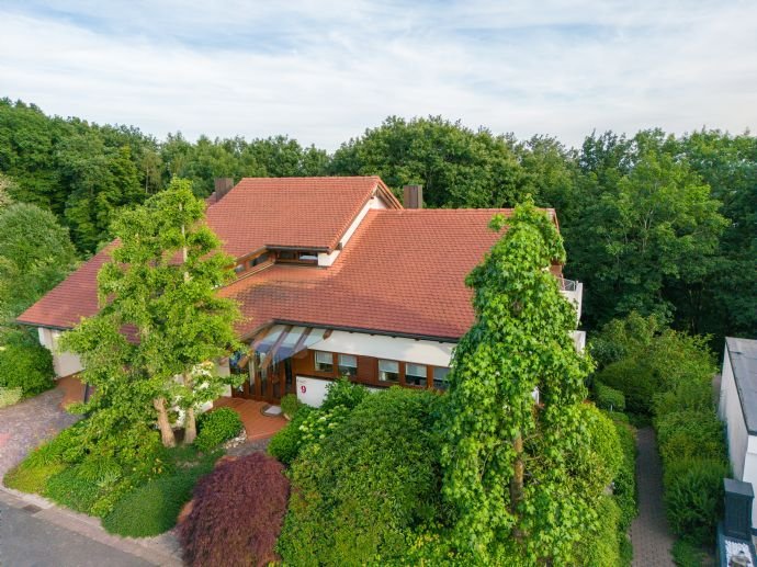 Bous-Höhenlage, 2-Fam.-Haus, Traminerweg , architektonisch einmalig