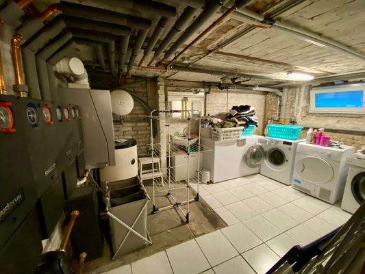 Hauswirtschaftsraum Keller (Vorderhaus)