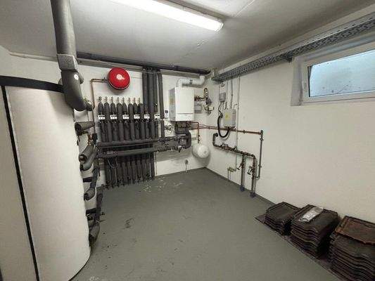 Heizungskeller mit den Verbrauchszählern