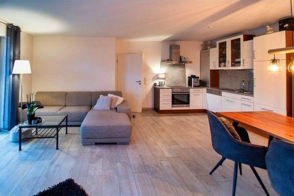 Wohnzimmer Ansicht 2