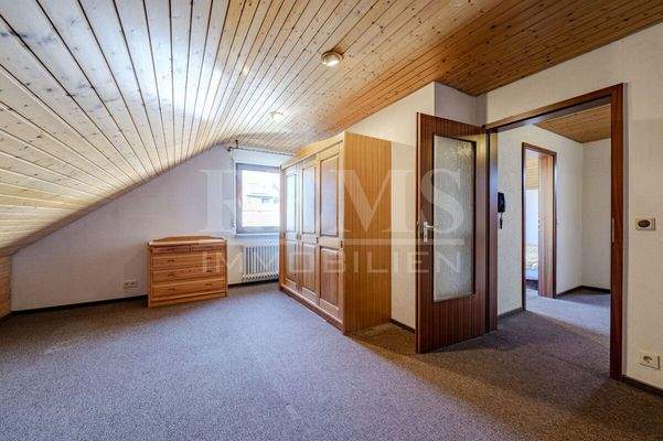 Schlafzimmer DG / Spielzimmer