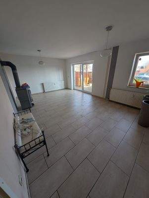 Wohnzimmer EG Whg.1 geräumt