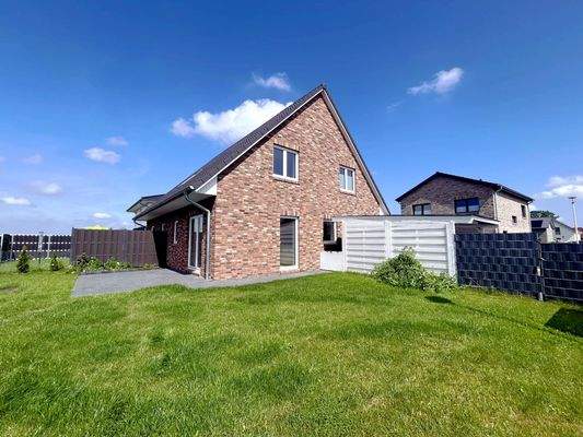 Blick aus dem Garten