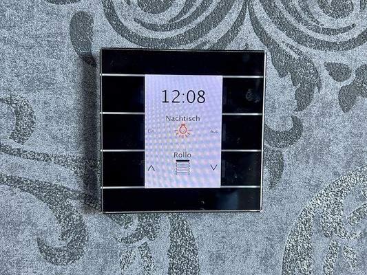Smart-Home-Bedienpanel