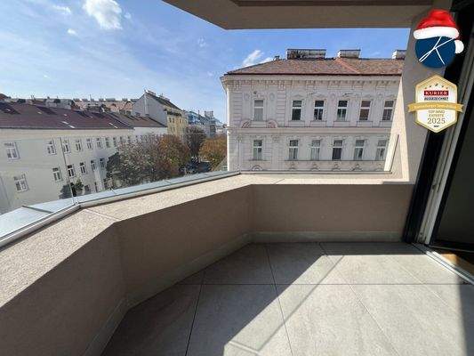 Loggia mit toller Süd-Westausrichtung