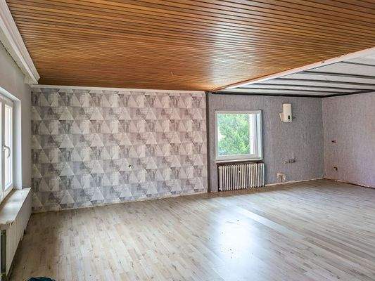 Wohnzimmer-Küche DG