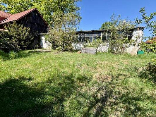 Rückseite der Halle