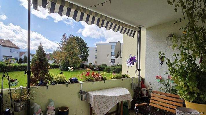 Balkon auf der Südseite (EG)