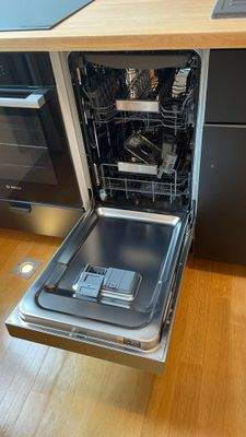 Spülmaschine fast wie Neu und Uplight.jpg