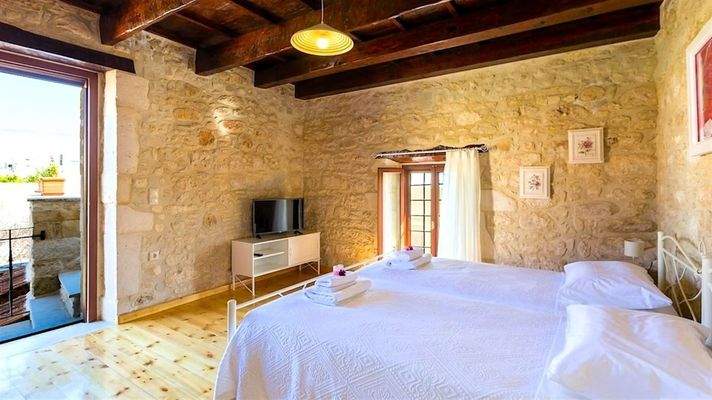 Kretische Steinvilla 16