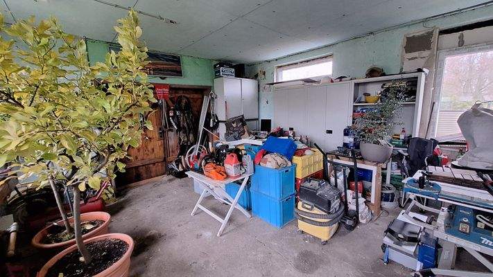 Nebengebäude - Garage-Werkstatt 20251203_115843.jpg