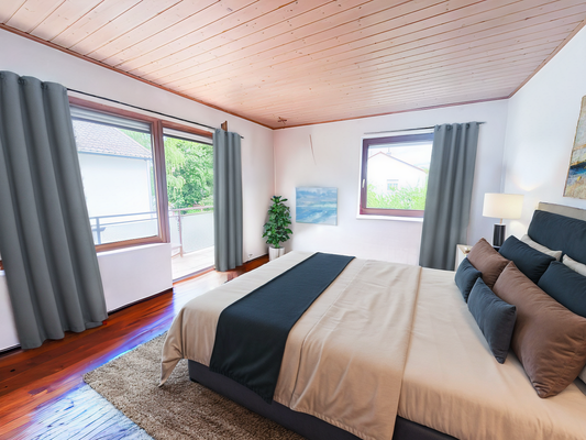 Schlafzimmer - 1. OG Wohnung 1