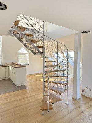 Treppe zum Dachgeschoss