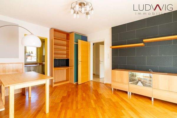 Wohn-/ Essbereich OG