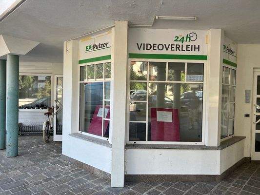 Kiosk_Werbefläche_Sand in Taufers_Bürofläche