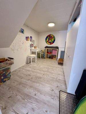 Kinderzimmer EG „Flügel“