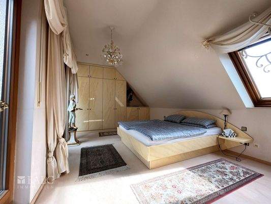 Schlafzimmer  - Verbessert - (KI generiert)