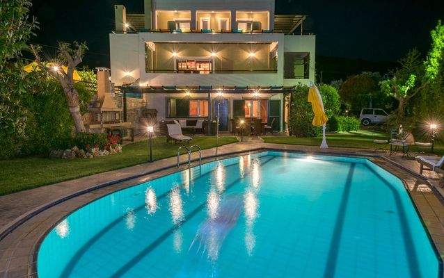 Villa-for-sale-in-Rousospiti-Houses-for-sale-in-Ro