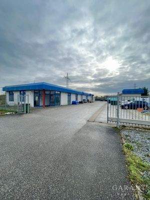 Außenansicht - Einfahrt -0