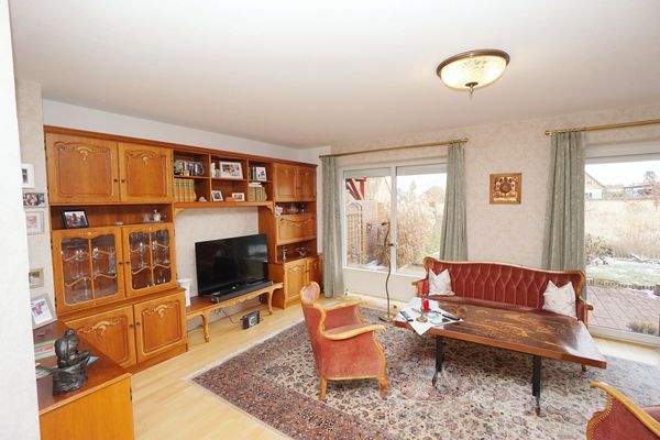 EG Wohnzimmer (1).jpg