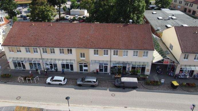 Whg. 1. OG, links mit Eingang Wohnungen