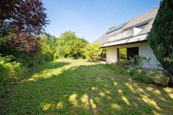 Südterrasse mit Garten