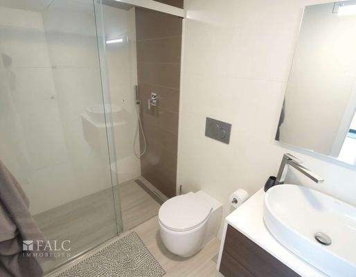 Bad2 - (KI generiert)