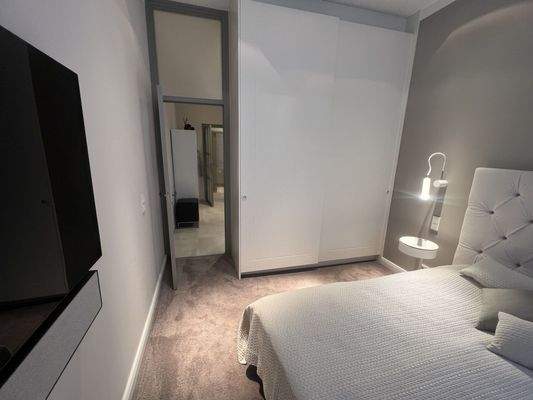 Schlafzimmer Schrank