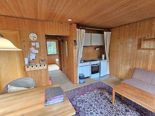 Wohnzimmer ca. 17,6 m² 