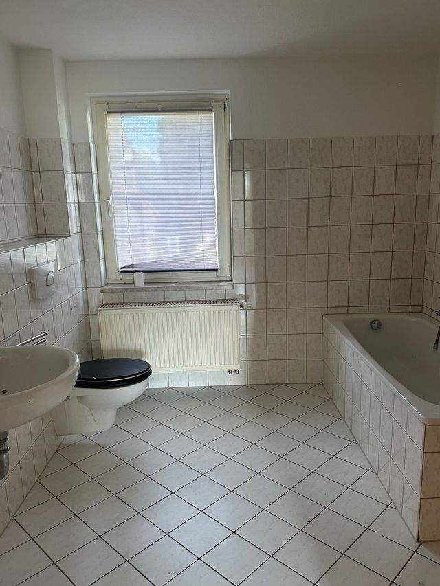 ++ 2 Raum, ruhige Lage, 1.OG ++ - Photo 3