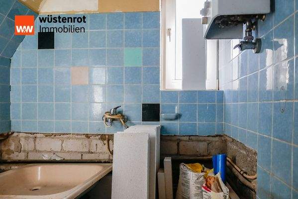 Bad DG (keine Wohnfläche)