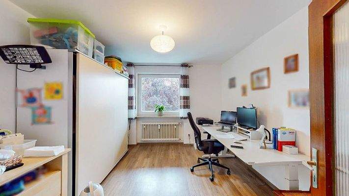 WHG 1.OG rechts, Arbeitszimmer