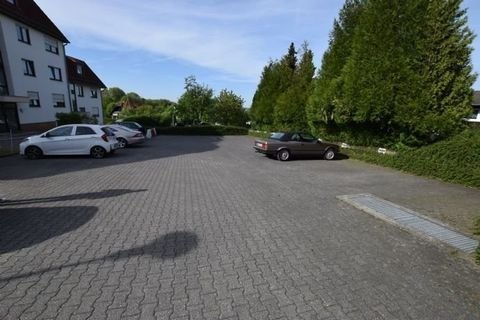 Neu-Anspach Garage, Neu-Anspach Stellplatz