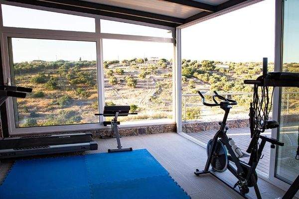 Kreta, Kounali: Moderne Villa mit 4 Zimmern, Pool und Meerblick zu verkaufen