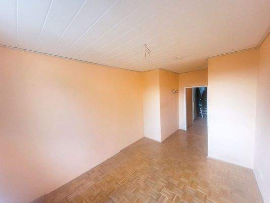 WhatsApp Image 2025-09-02 at 09.18.04 (2)