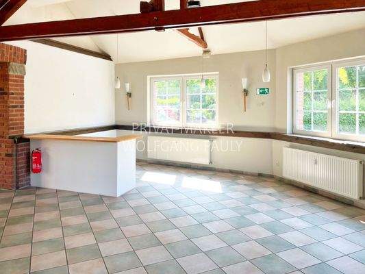 Teilans. hinteres Büro