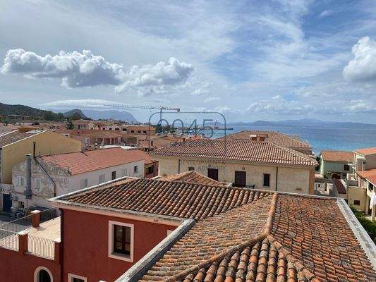 Penthouse mit Panoramaterrasse und atemberaubendem Meerblick in Golfo Aranci 