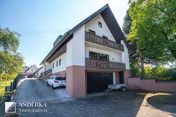 Hausansicht Doppelgarage