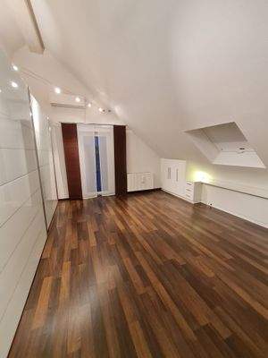 Schlafzimmer - Bild 1.jpg