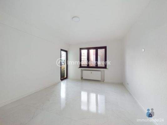 Schlafzimmer II Balkonzugang