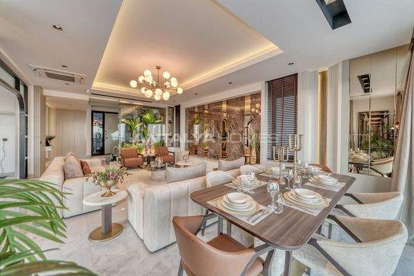 Stylish Houses with Private Pools in Alanya