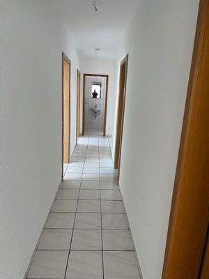 Flur - Blick aus WZ.jpg