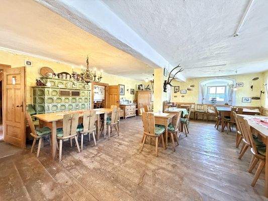 einladender Raum im Gasthaus