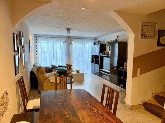 Wohnzimmer von der Essdiele