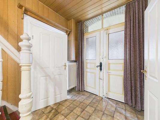 CAM03642G0-PR0048-STILL034