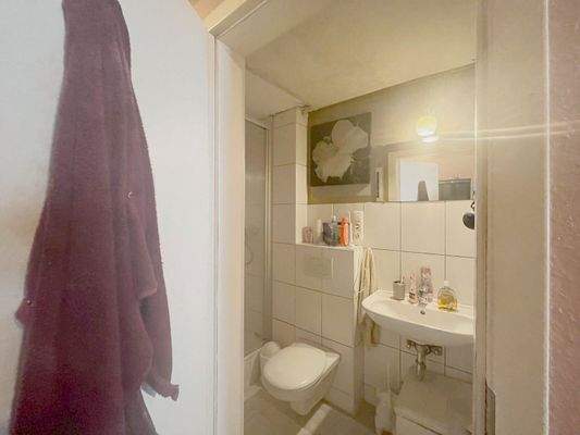 Badezimmer 1. Wohnung