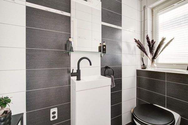 Gäste-WC Erdgeschoss